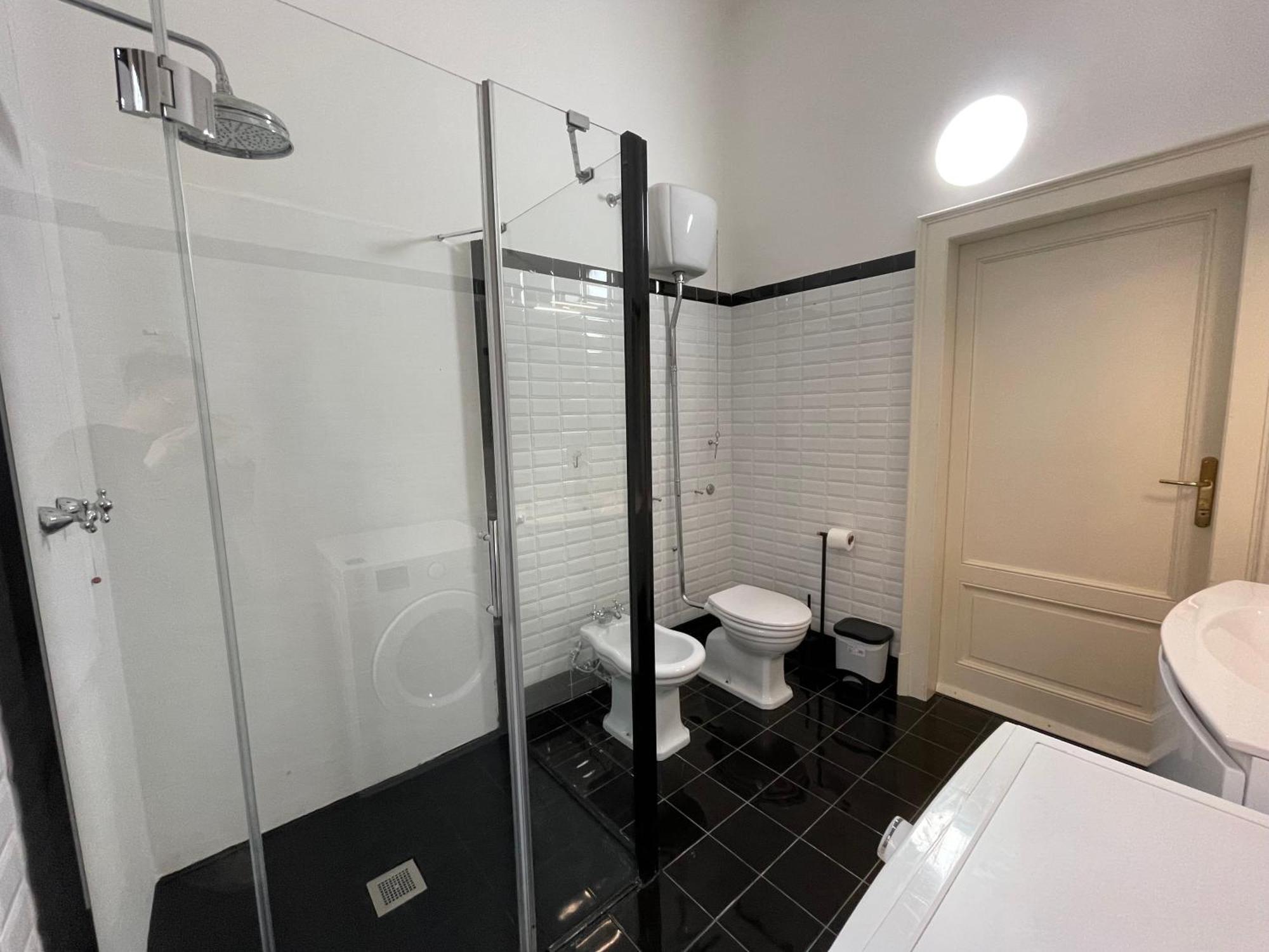 Bg Central Royal Suite Con Parcheggio - Vista Citta Alta Бергамо Екстер'єр фото